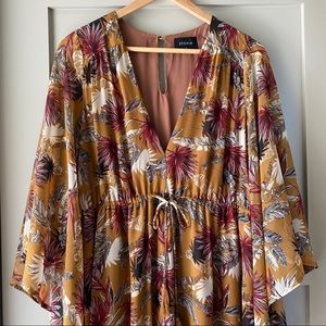 Storia floral maxi dress with long flowing sleeves